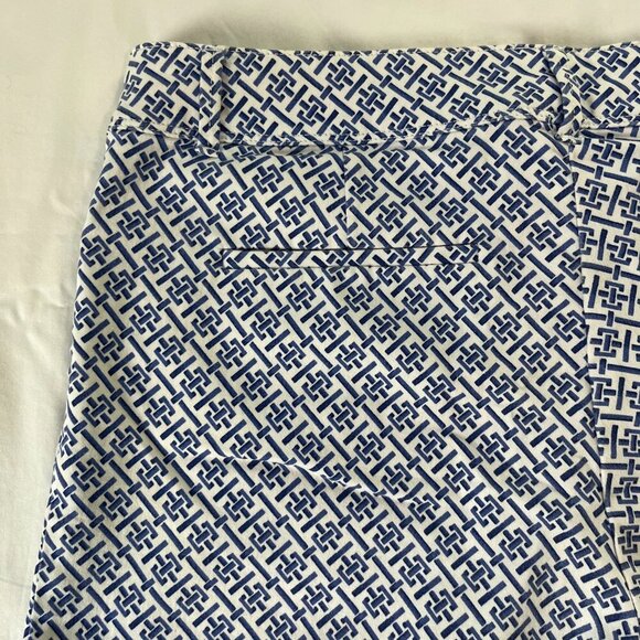 The Limited Blue White Geometric Pattern High Rise Casual Shorts | Size 12 - Picture 5 of 5